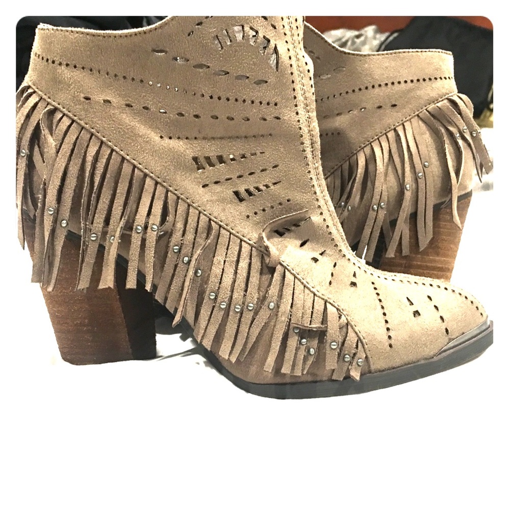 Fringe ankle boot